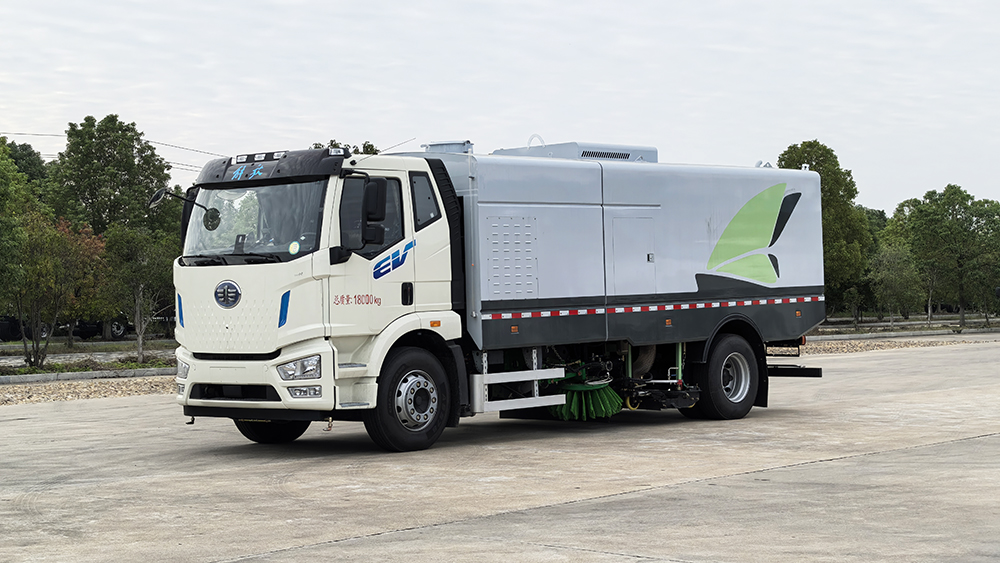 解放EV纯电动洗扫车