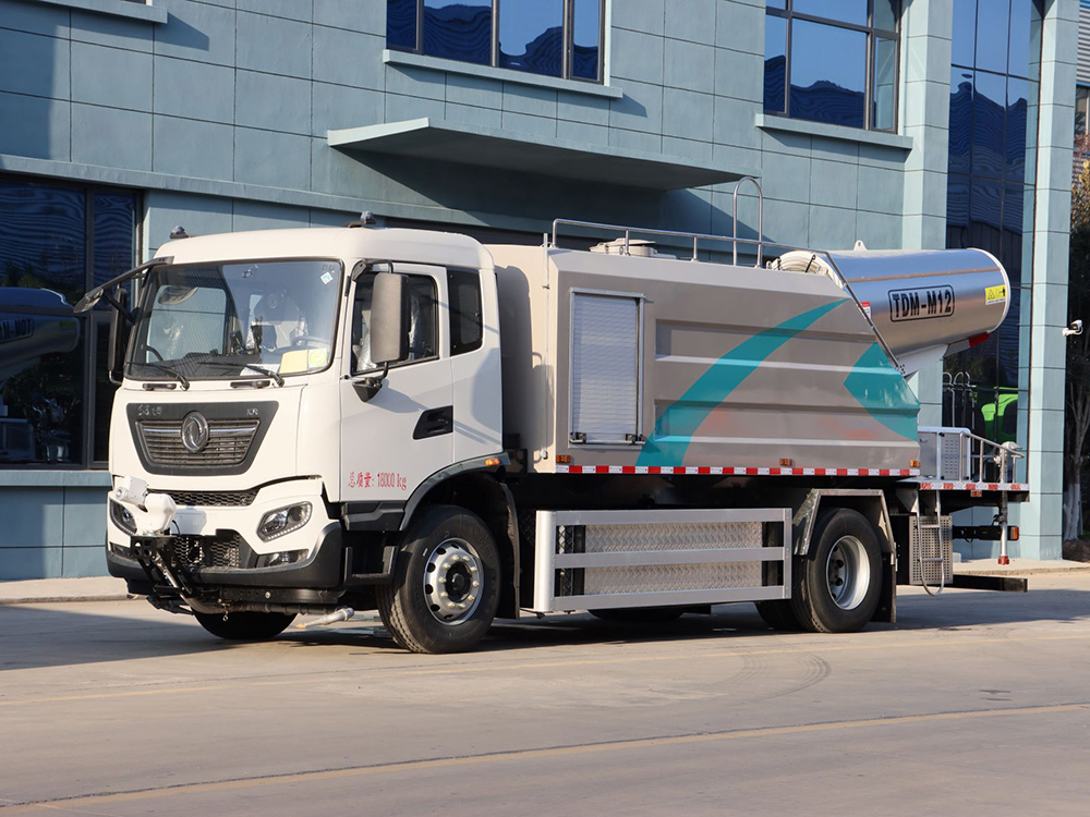 东风天锦CL5180TDYBEV纯电动多功能抑尘车