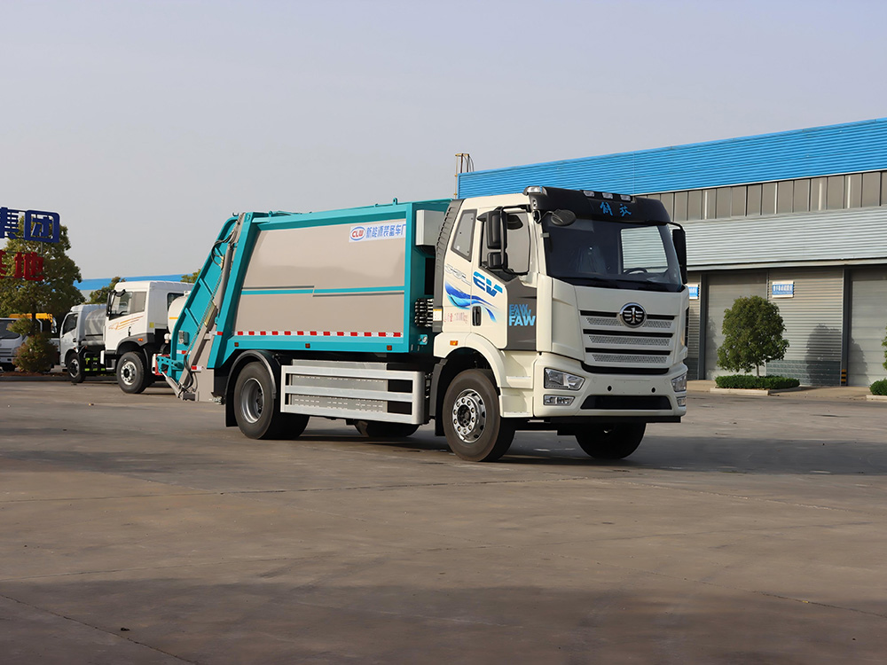 解放CL5182ZYSBEV型纯电动压缩车