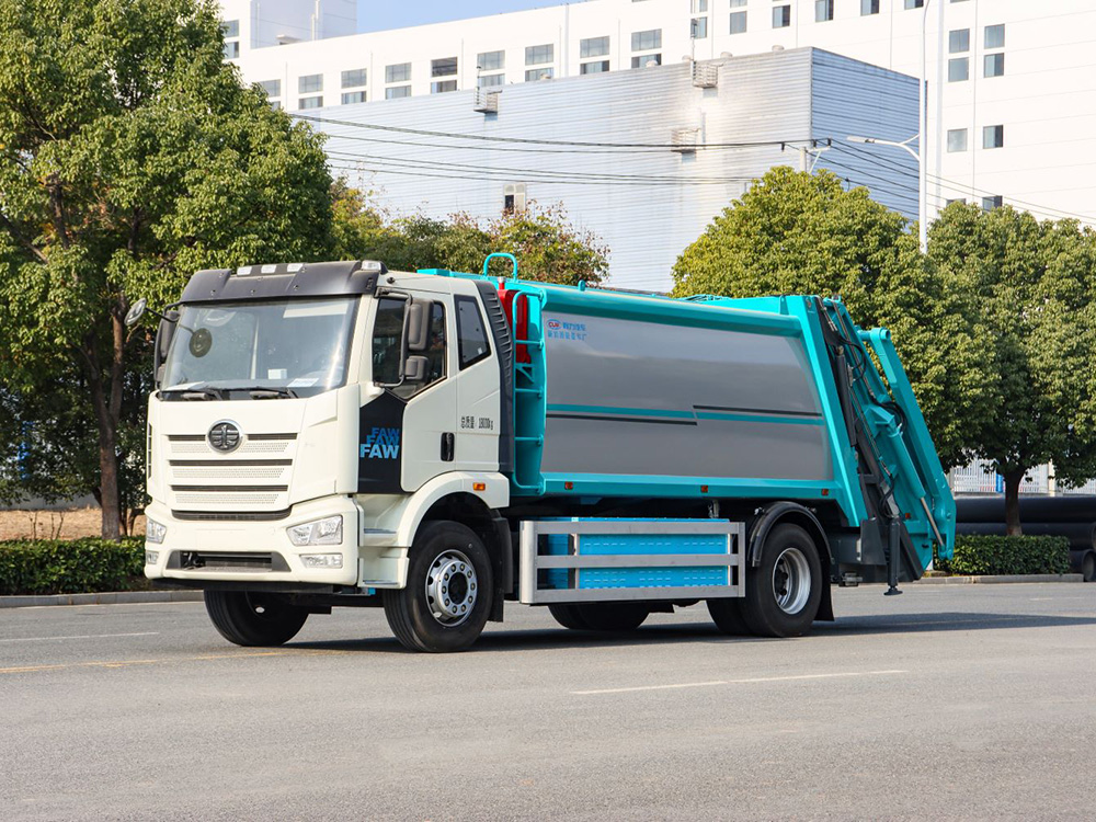 解放CL5182ZYSBEV型纯电动压缩车（摆臂）