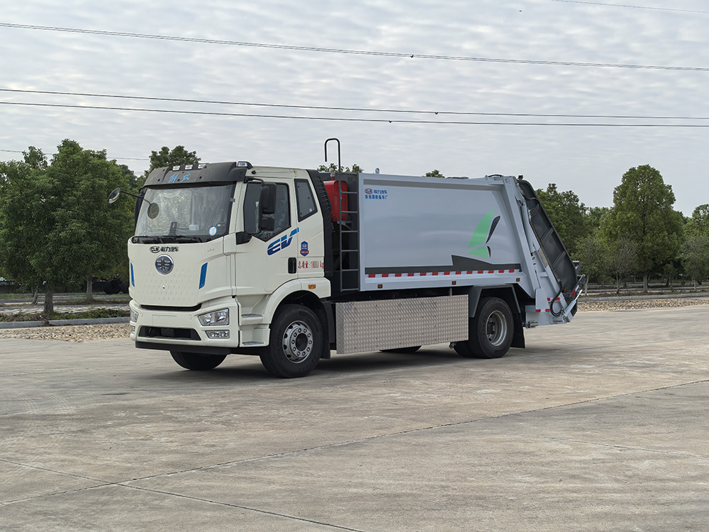 解放纯电动压缩垃圾车CL5180ZYSBEVDP